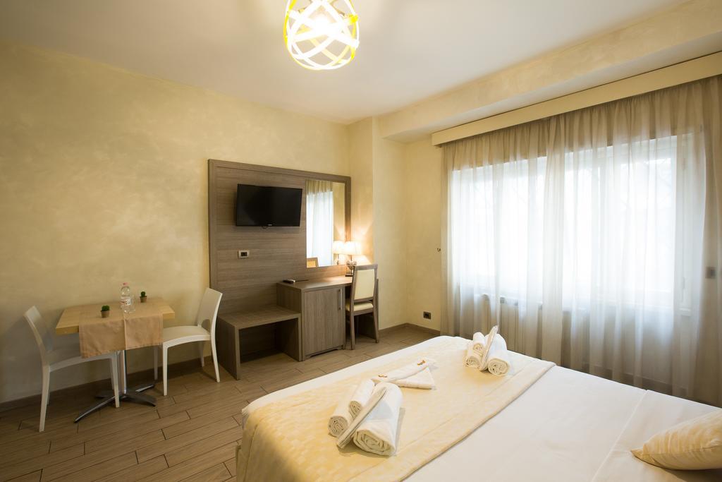 Bed and Breakfast Relais Tiburtina Рим Экстерьер фото
